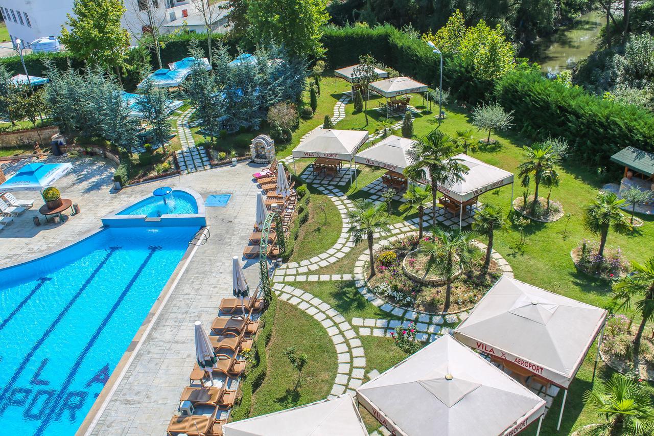 Hotel Vila Aeroport Rinas Kültér fotó